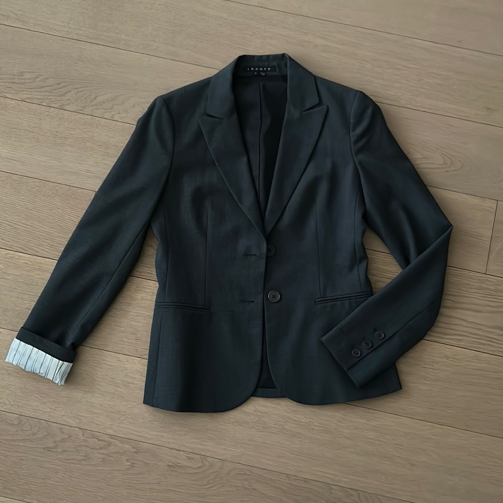 Theory blazer with signature stripped inner sleeves